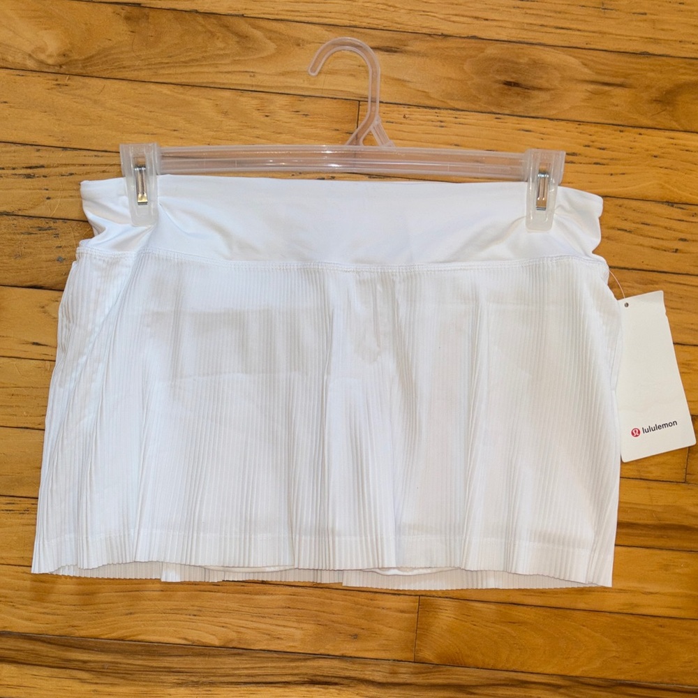 Lululemon Athletica White Pleated Skirt